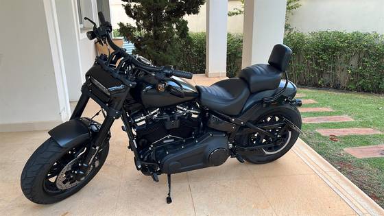 HARLEY-DAVIDSON DYNA FAT BOB 